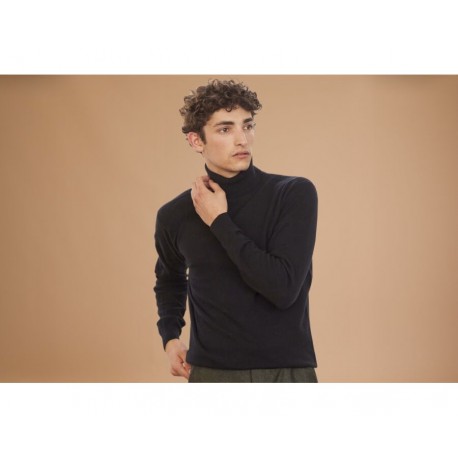 Jersey hombre cuello cisne