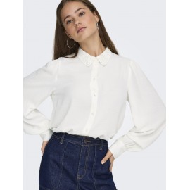 Blusa pedrería cuello JDY