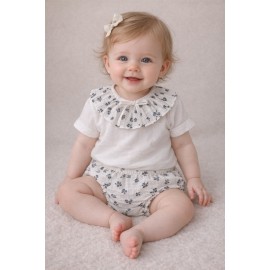 Conjunto braga y cuello bebé flores