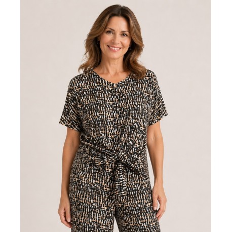 Camiseta estampada mujer nudo
