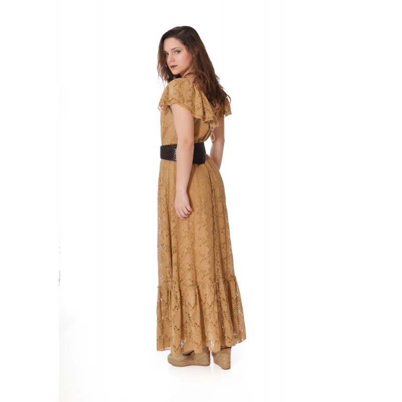 Vestido de verano con volantes
